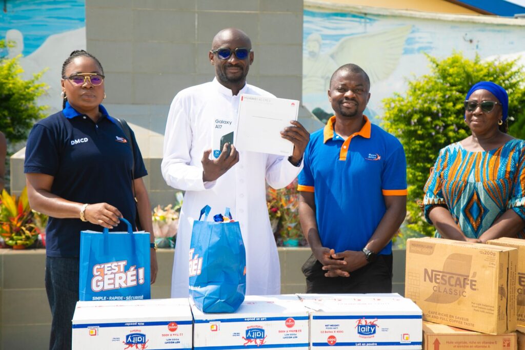 Moov Solidarité en visite auprès des communautés religieuses de Sassako