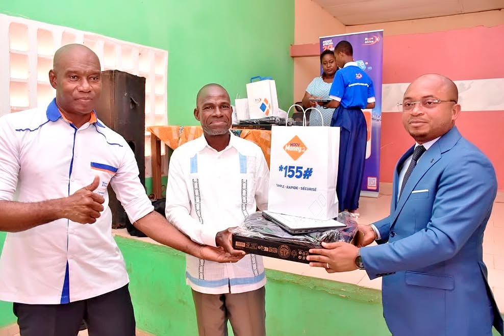 La caravane Moov Africa célèbre les meilleurs bachelier à Guiglo